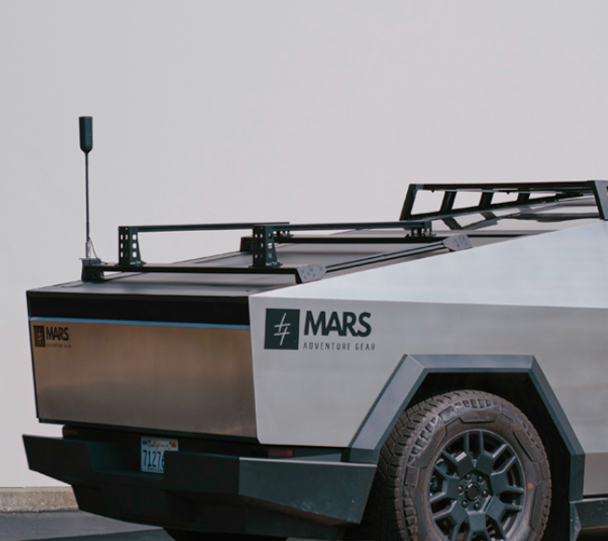 Expedition Crossbar System (Cybertruck) - Mars Adventure Gear